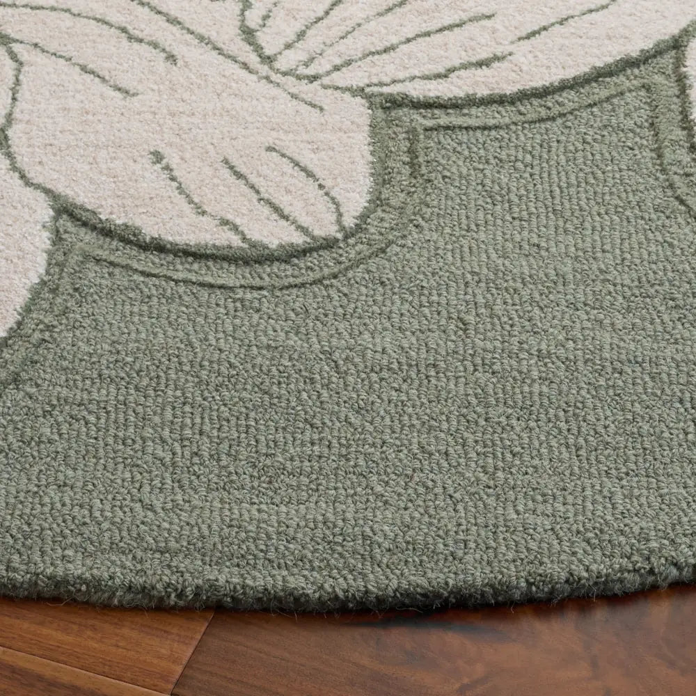 Safavieh Glamour 6'-0" x 6'-0" Rug in Sage Green / Ivory