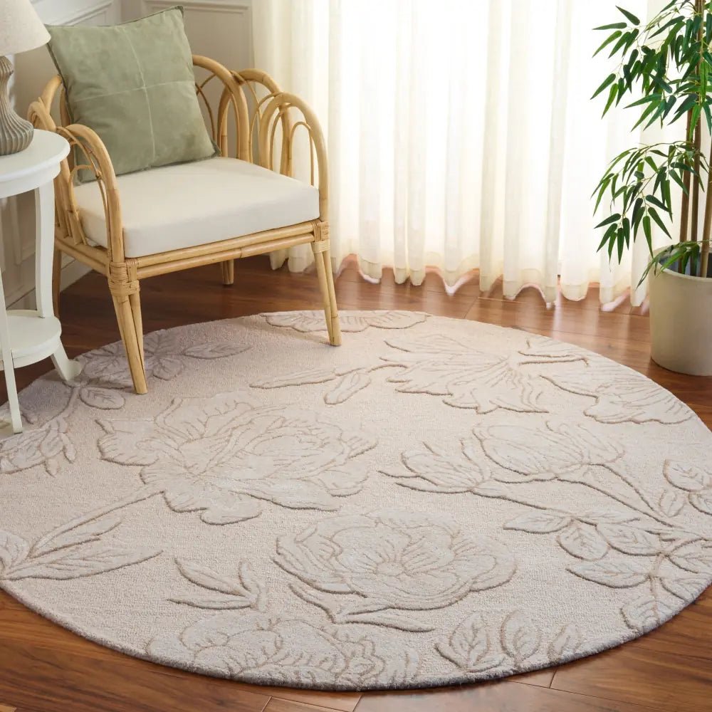 Safavieh Glamour 6'-0" x 6'-0" Rug in Ivory / Beige