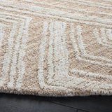 Safavieh Glamour 6'-0" x 6'-0" Rug in Beige / Ivory