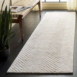 Safavieh Glamour 2'-3" x 8'-0" Rug in Ivory