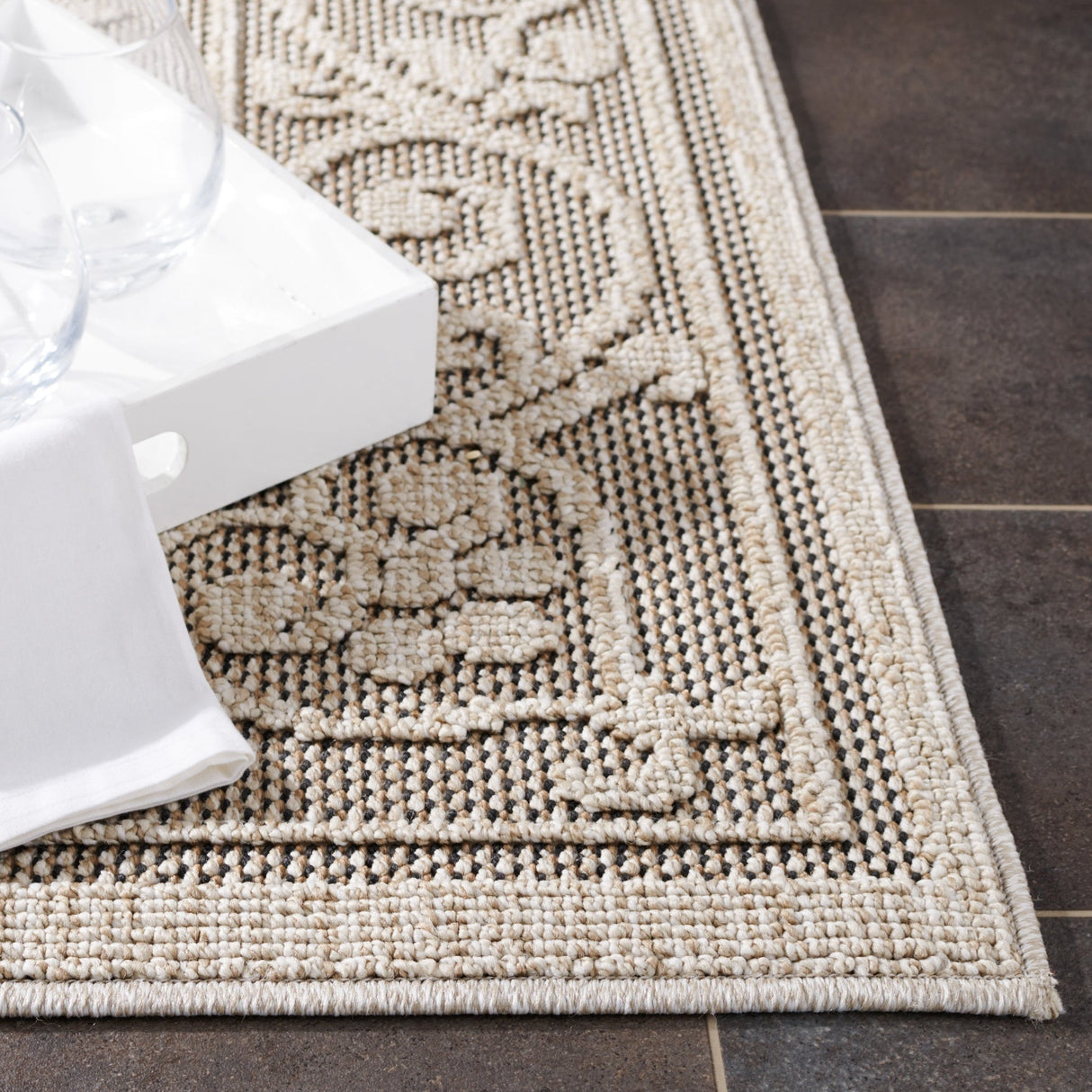 Safavieh Global Glb204B Beige/Light Beige Rug - Safavieh - glb204b - 7r