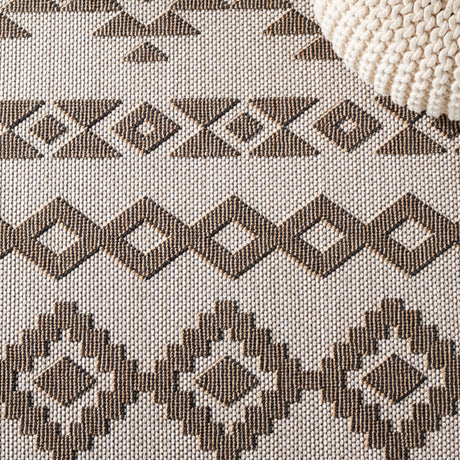 Safavieh Global Glb210B Beige/Dark Beig Rug - Safavieh - glb210b - 7r