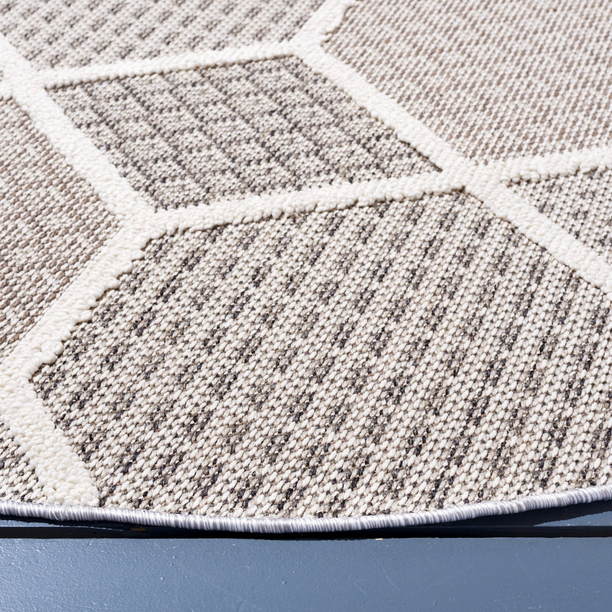 Safavieh Global Glb414F Grey/Ivory Rug - Safavieh - glb414f - 7r