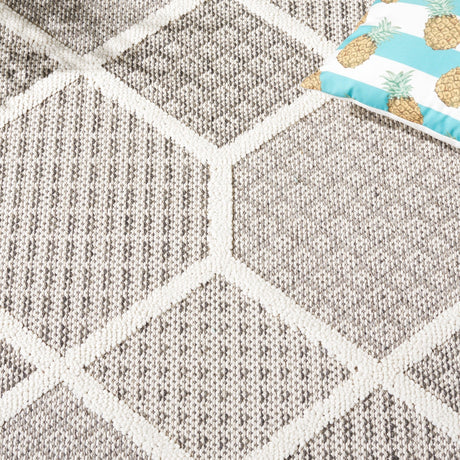 Safavieh Global Glb414F Grey/Ivory Rug - Safavieh - glb414f - 7r