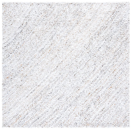 Safavieh Glory Shag 6'-0" x 6'-0" Rug in Ivory / Beige