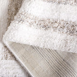Safavieh Glory Shag 4'-0" x 6'-0" Rug in Ivory / Beige