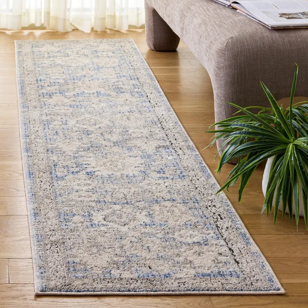 Safavieh Grove 2'-2" x 8'-0" Rug in Blue / Beige