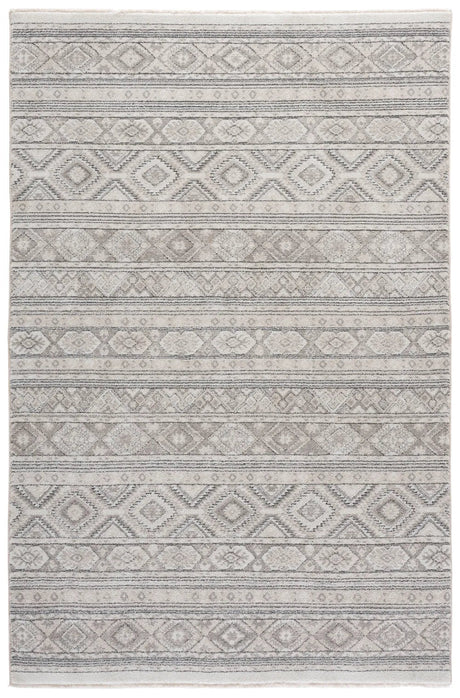 Safavieh Grove 5'-3" x 7'-6" Rug in Ivory / Light Beige