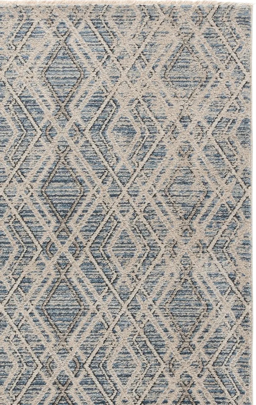 Safavieh Grove 5'-3" x 7'-6" Rug in Blue / Ivory