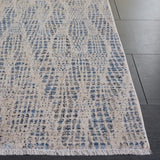 Safavieh Grove 5'-3" x 7'-6" Rug in Blue / Beige