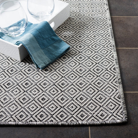 Safavieh Hampton Htn230Z Ivory/Black Rug - Safavieh - htn230z - 4