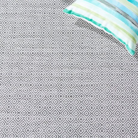 Safavieh Hampton Htn230Z Ivory/Black Rug - Safavieh - htn230z - 4