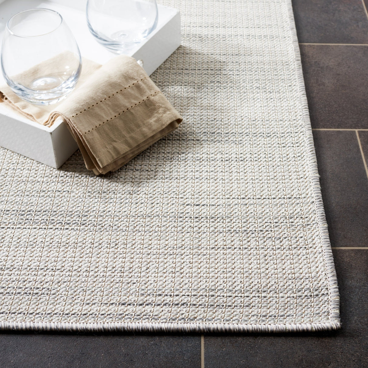Safavieh Hampton Htn231A Ivory/Grey Rug - Safavieh - htn231a - 4