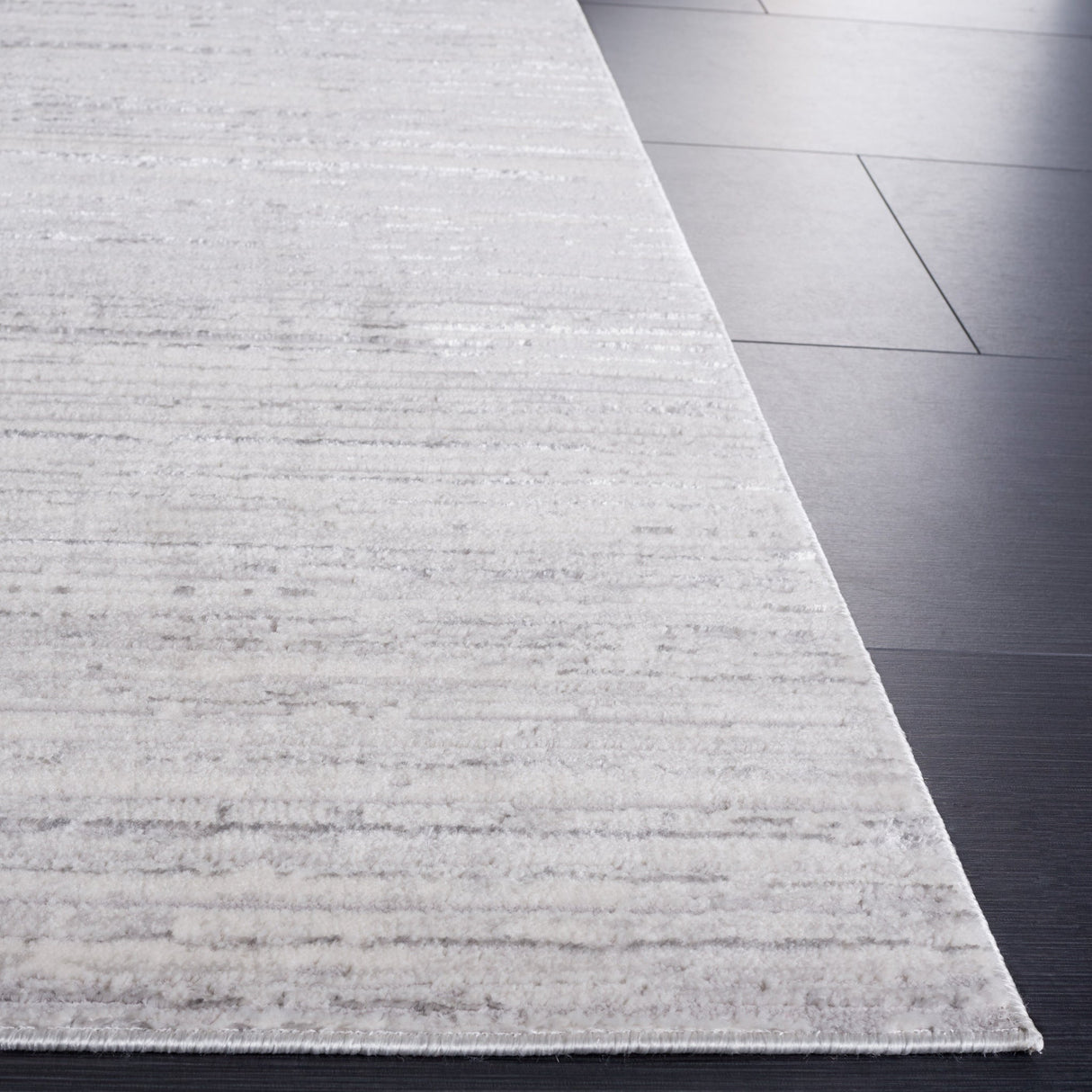 Safavieh Hanna Han102A Ivory/Light Grey Rug - Safavieh - han102a - 7r