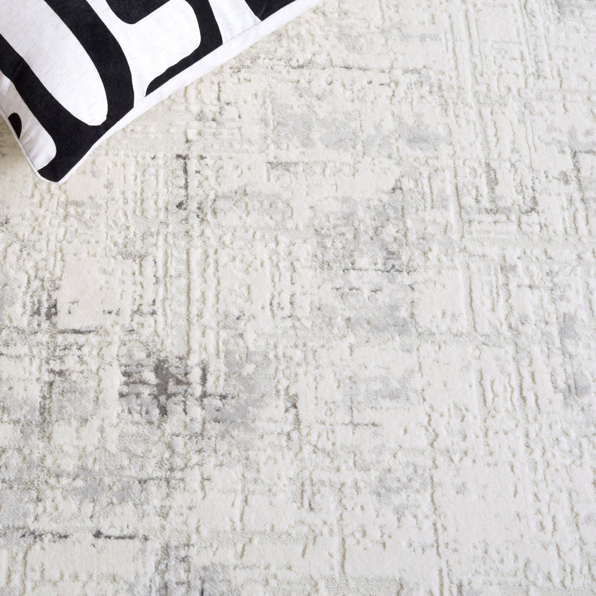 Safavieh Hanna Han111A Ivory Grey/Dark Grey Rug - Safavieh - han111a - 7r
