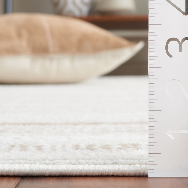 Safavieh Hanna Han113B Ivory/Beige Rug - Safavieh - han113b - 7r