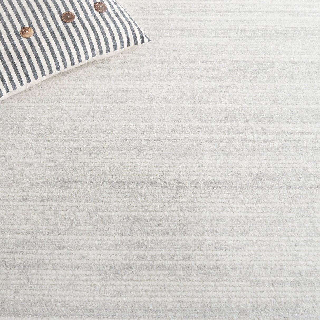 Safavieh Hanna Han113F Ivory/Grey Rug - Safavieh - han113f - 7r