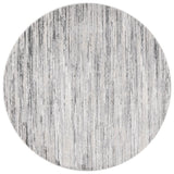 Safavieh Hanna 6'-7" x 6'-7" Rug in Grey / Ivory