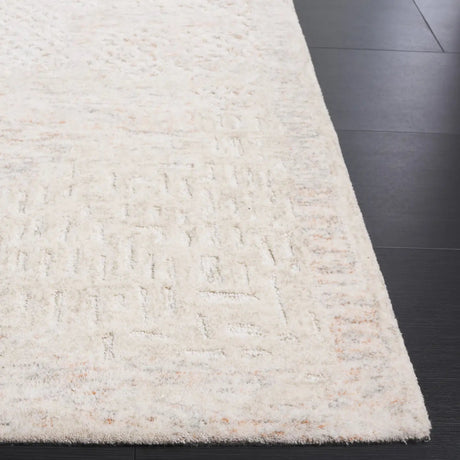 Safavieh Harvest 4'-0" x 6'-0" Rug in Rust / Beige