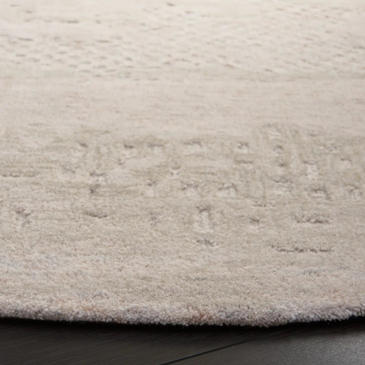 Safavieh Harvest 6'-0" x 6'-0" Rug in Rust / Beige