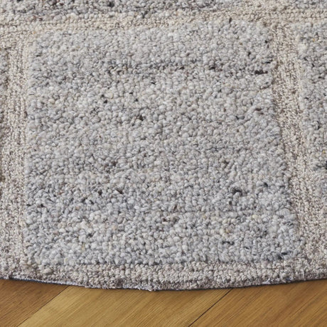Safavieh Harvest 6'-0" x 6'-0" Rug in Taupe / Grey