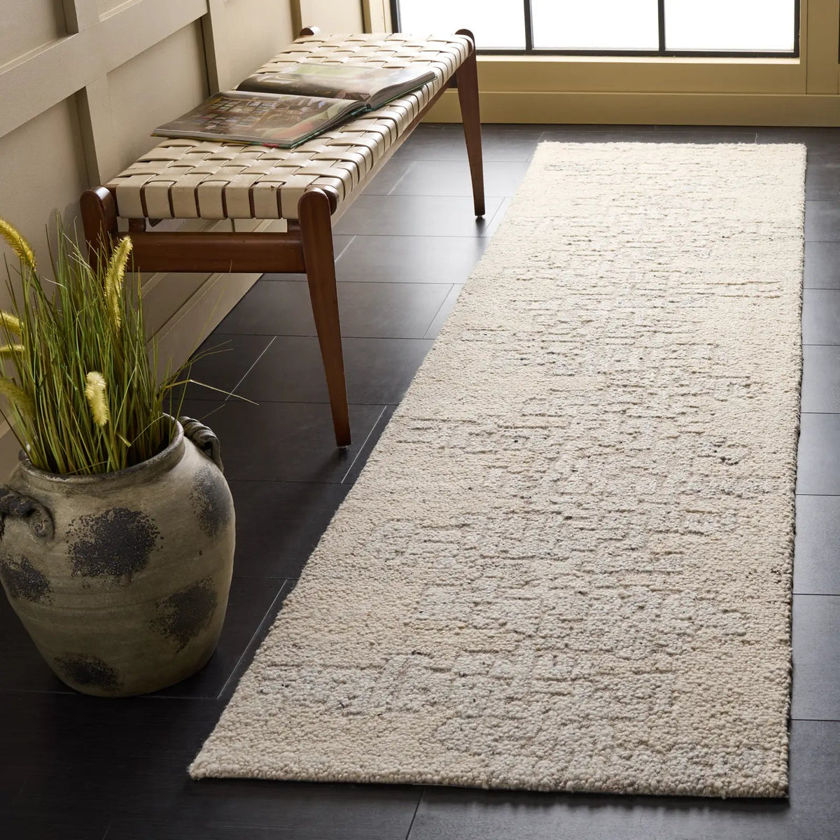 Safavieh Harvest 2'-3" x 9'-0" Rug in Beige / Grey