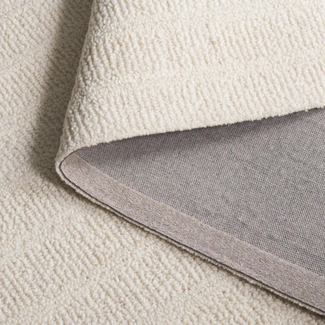 Safavieh Harvest 4'-0" x 6'-0" Rug in Ivory
