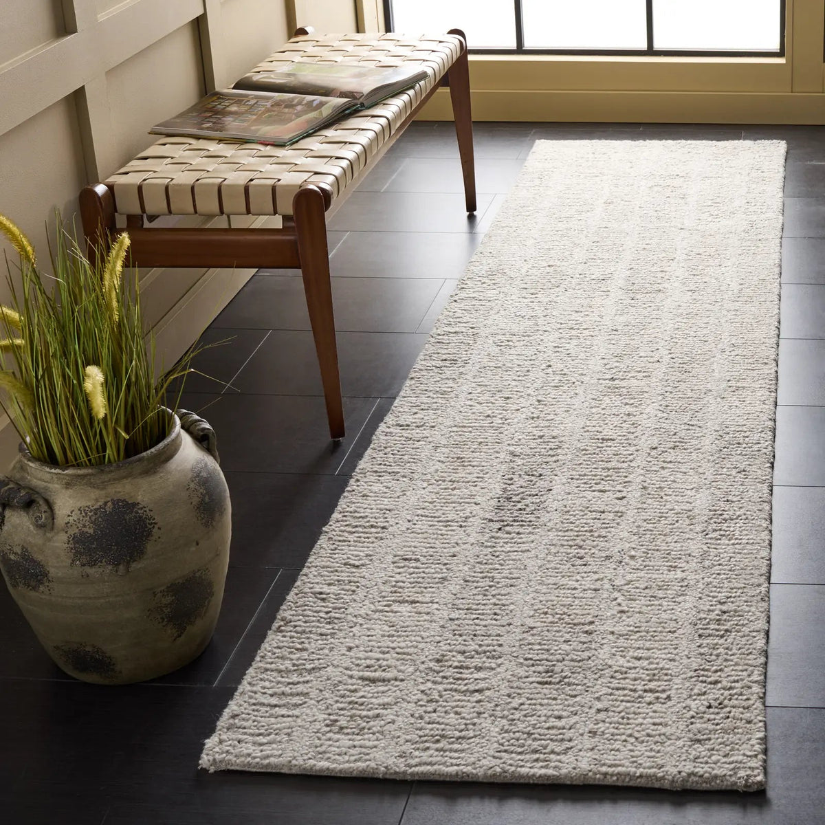 Safavieh Harvest 2'-3" x 9'-0" Rug in Beige