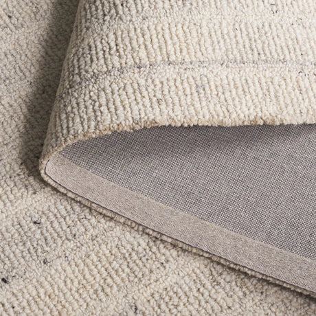 Safavieh Harvest 4'-0" x 6'-0" Rug in Beige