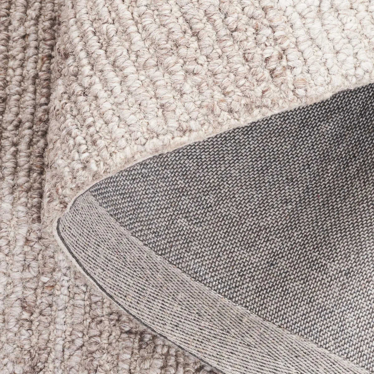 Safavieh Harvest 2'-3" x 9'-0" Rug in Taupe