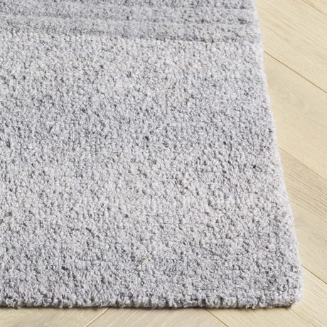 Safavieh Harvest 4'-0" x 6'-0" Rug in Grey