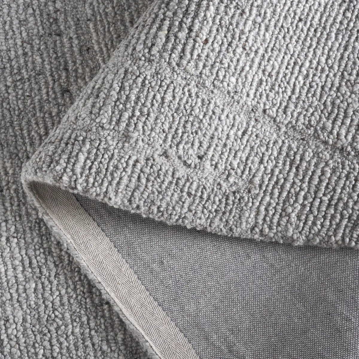 Safavieh Harvest 3'-0" x 5'-0" Rug in Grey