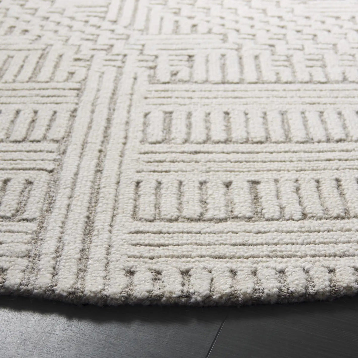 Safavieh Harvest 6'-0" x 6'-0" Rug in Natural / Ivory