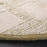 Safavieh Harvest 6'-0" x 6'-0" Rug in Green / Ivory
