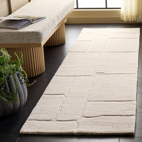 Safavieh Harvest 2'-3" x 8'-0" Rug in Ivory