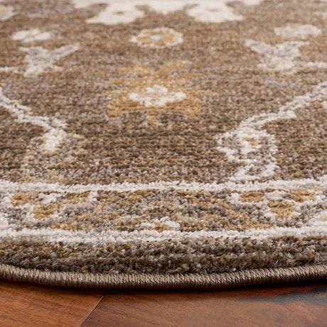 Safavieh Hazel 500 6'-0" x 6'-0" Rug in Brown / Ivory