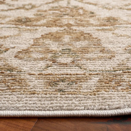 Safavieh Hazel 500 6'-0" x 6'-0" Rug in Ivory / Beige