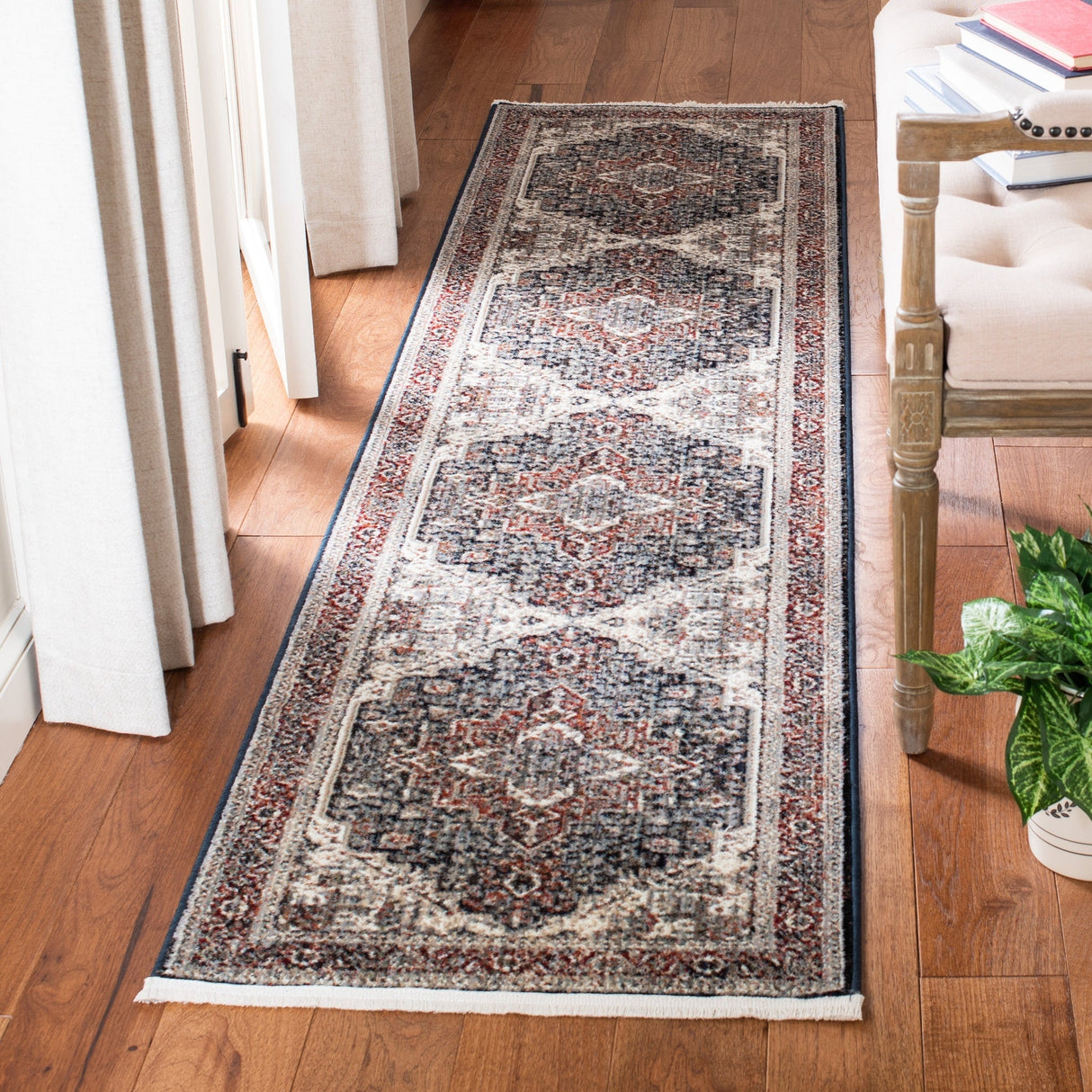 Safavieh Herat Hrt321N Navy/Red Rugs - Safavieh - hrt321n - 7r