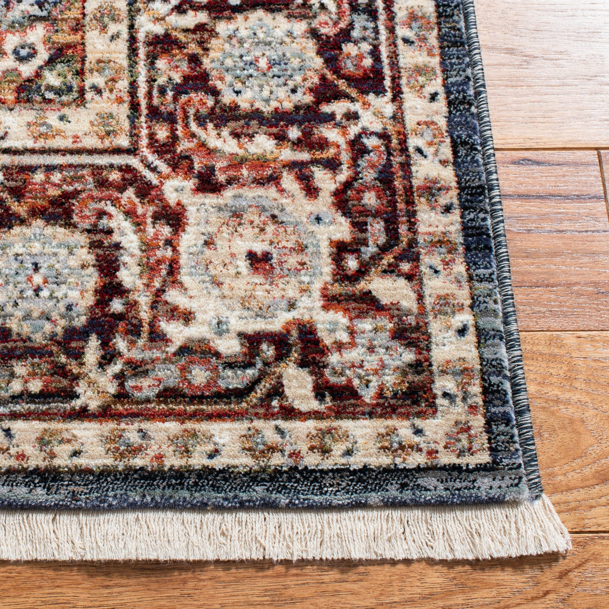 Safavieh Herat Hrt331Q Red/Ivory Rugs - Safavieh - hrt331q - 7r