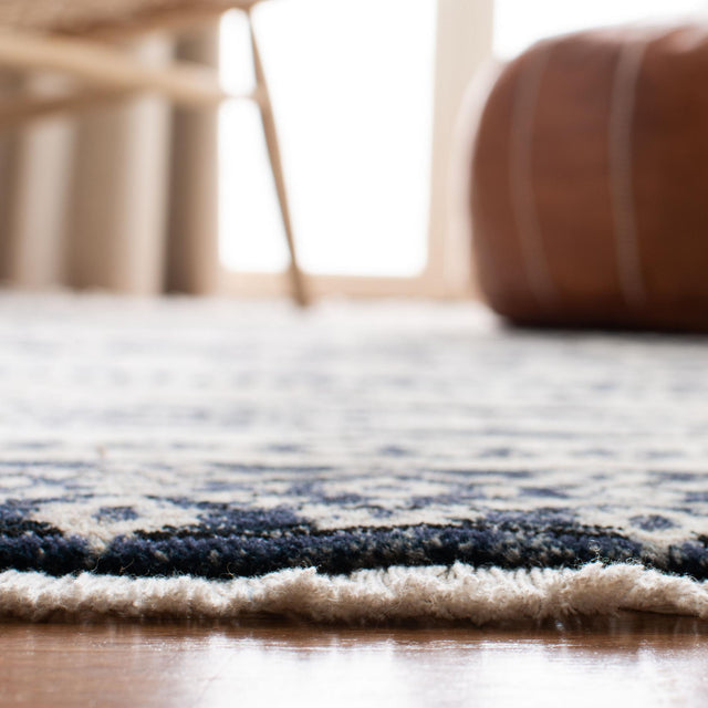 Safavieh Herat Hrt370G Ivory/Black Rugs - Safavieh - hrt370g - 28