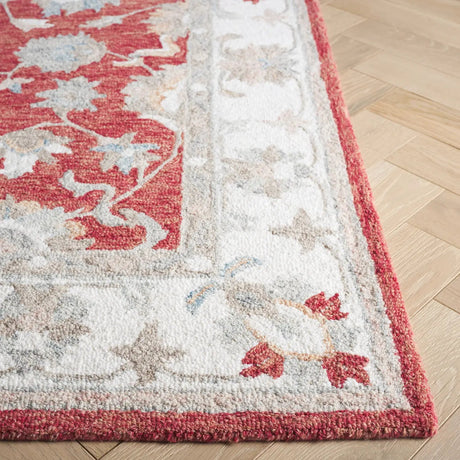 Safavieh Heritage 4'-0" x 6'-0" Rug in Red / Ivory