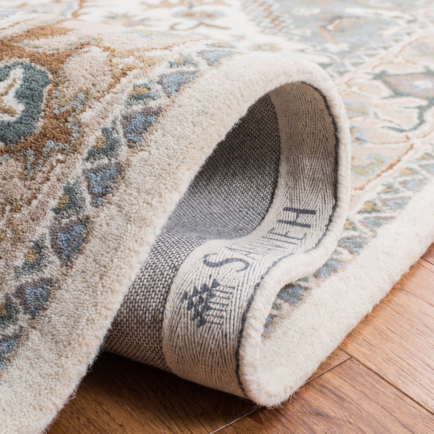 Safavieh Heritage Hg625L Ivory/Light Blue Rug - Safavieh - hg625l - 4r
