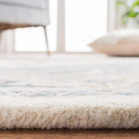 Safavieh Heritage Hg625L Ivory/Light Blue Rug - Safavieh - hg625l - 4r