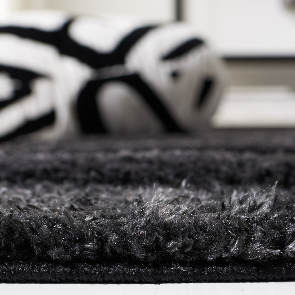 Safavieh Hi - Lo Shag Hls202H Charcoal Rug - Safavieh - hls202h - 7r