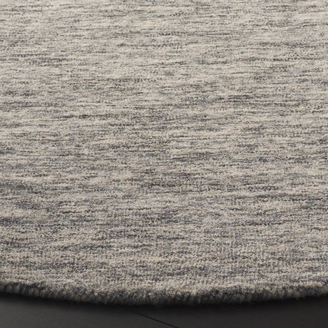 Safavieh Himalaya 6'-0" x 6'-0" Rug in Grey