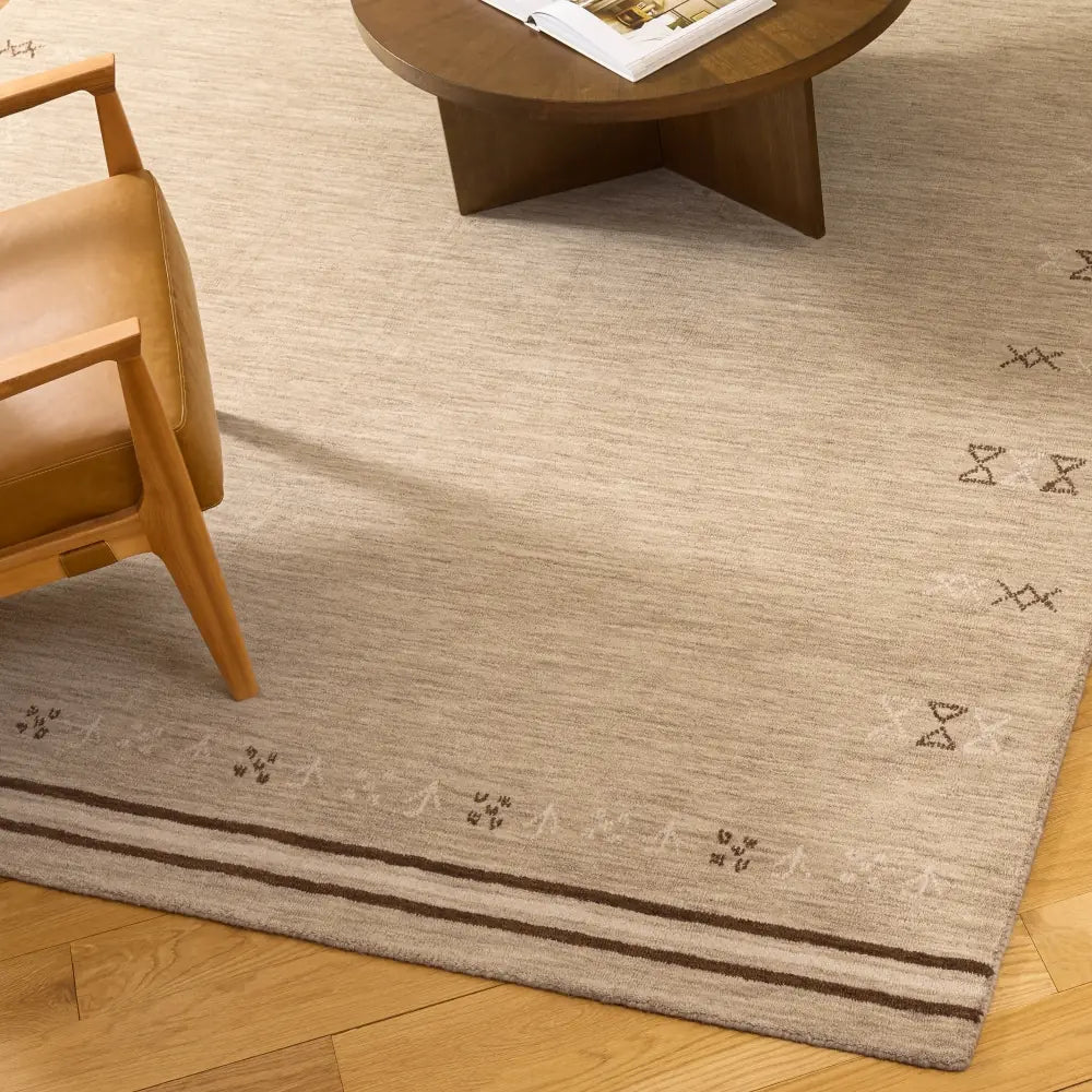 Safavieh Himalaya 8'-0" x 10'-0" Rug in Beige / Brown