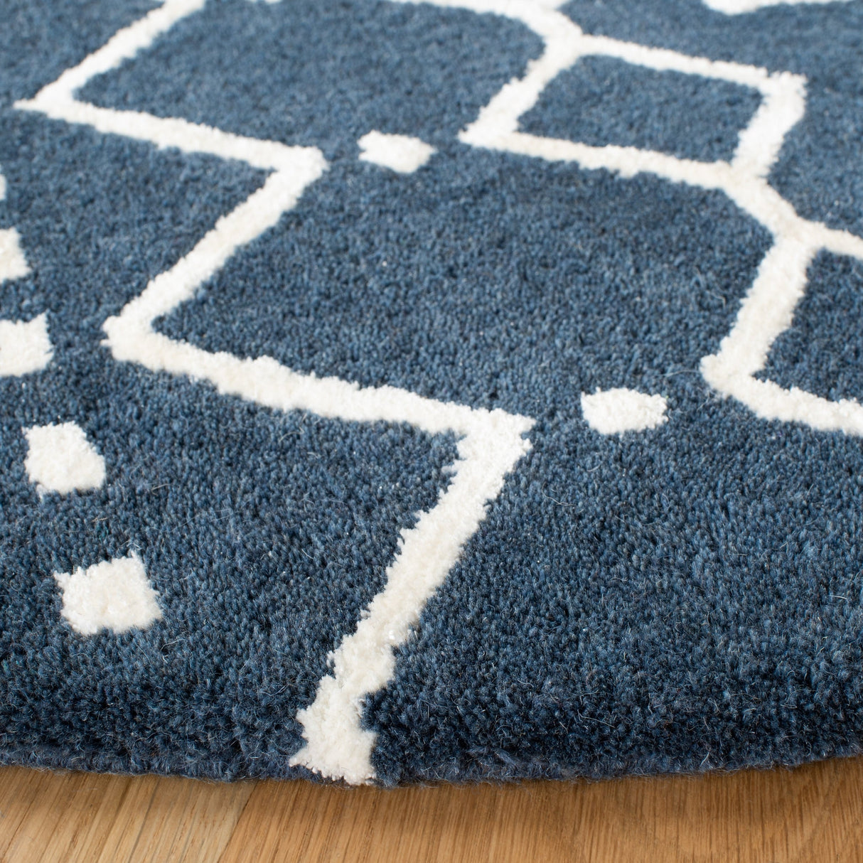 Safavieh Himalaya Him903M Navy/Ivory Rug - Safavieh - him903m - 6r