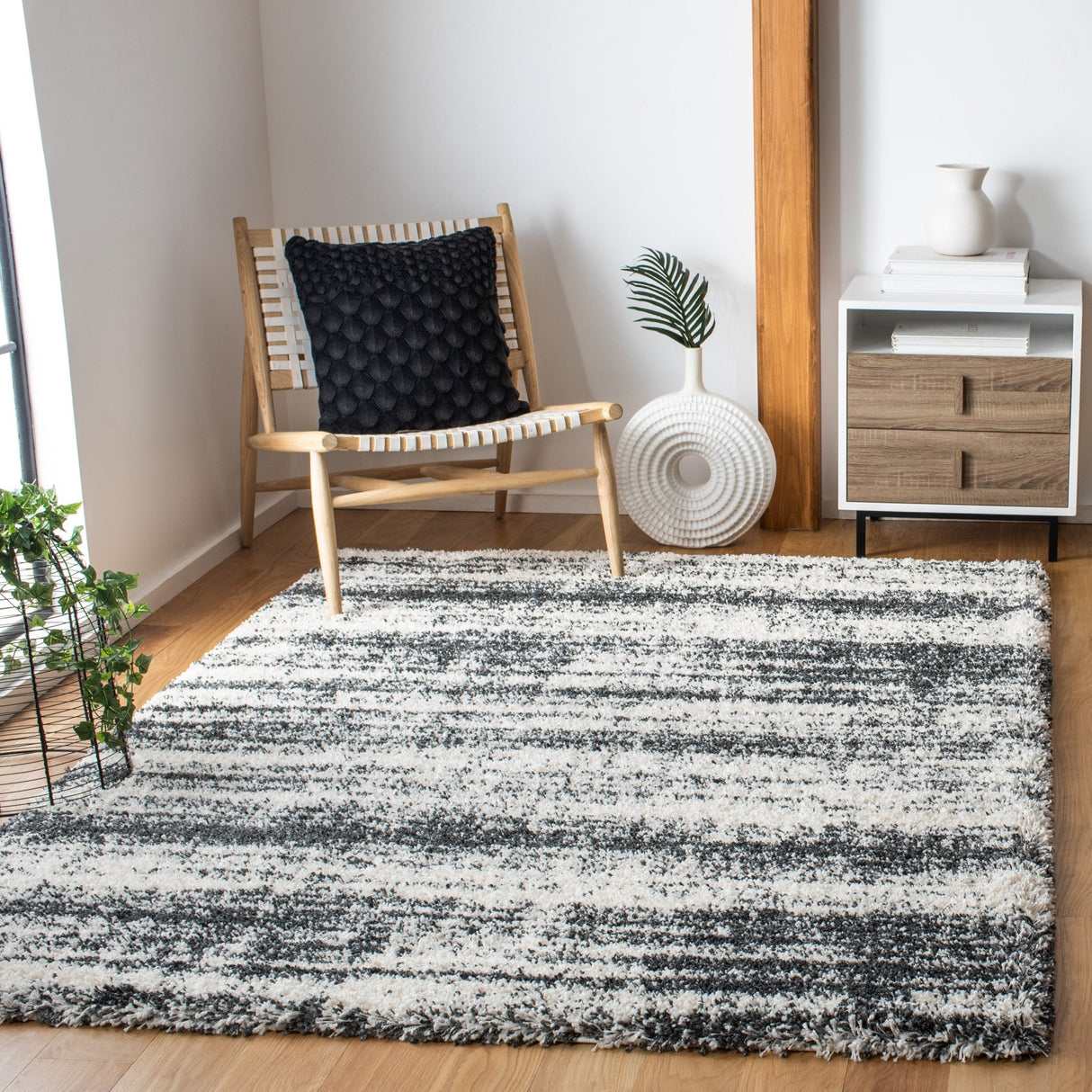 Safavieh Hudson Shag Sgh212A Ivory/Dark Grey Rugs - Safavieh - sgh212a - 4