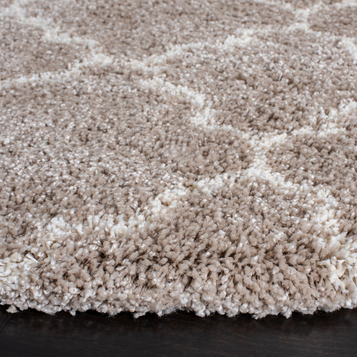 Safavieh Hudson Shag Sgh282F Beige/Ivory Rugs - Safavieh - sgh282f - 7r