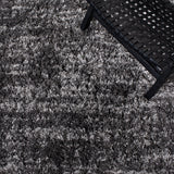 Safavieh Iceland Shag Isg511H Dark Grey/Ivory Rug - Safavieh - isg511h - 7r